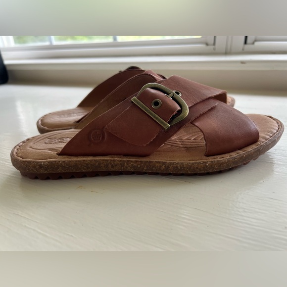 Born women’s sandals. Very comfortable. - Picture 3 of 3